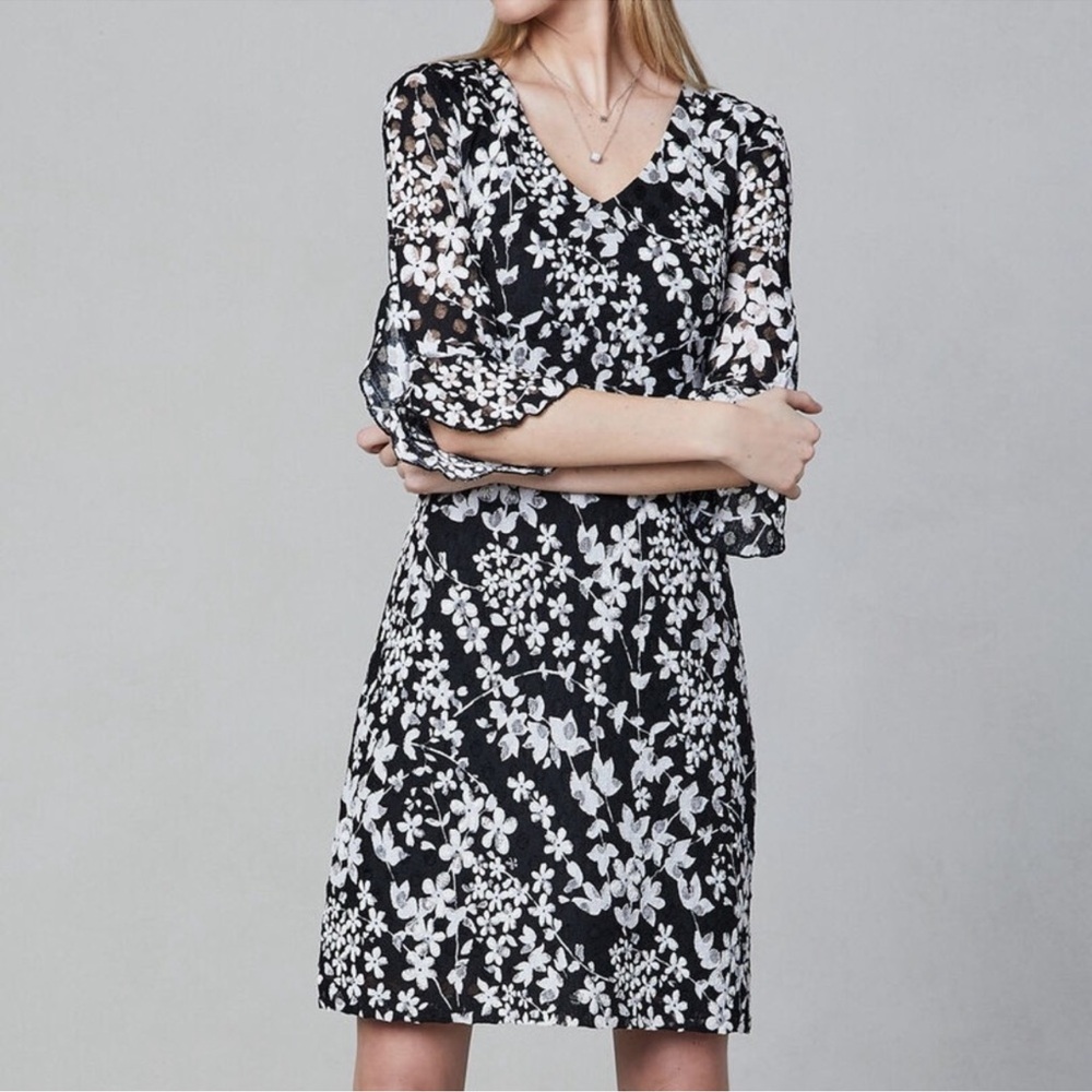 Karl Lagerfeld Carys Floral Lace Dress in Black and white floral size 10